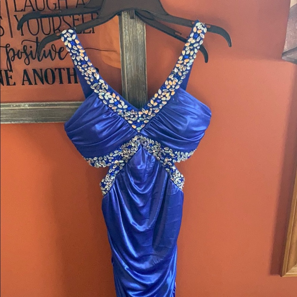 Navy blue homecoming dress